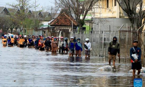 Nearly 1 in 4 people globally at risk from flooding: new study