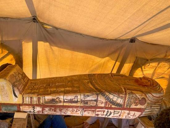 Egypt discovers 14 ancient sarcophagi at Saqqara