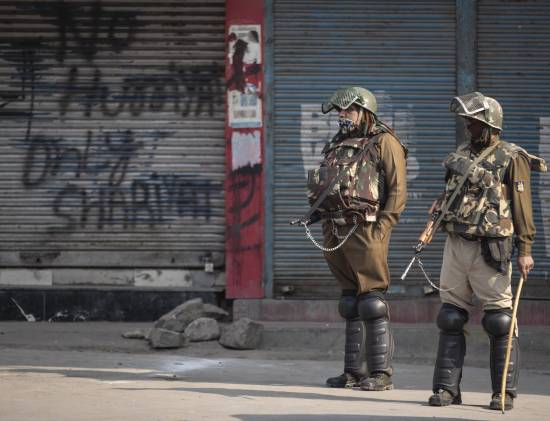 Kashmir shuts down to protest India&#039;s new land laws