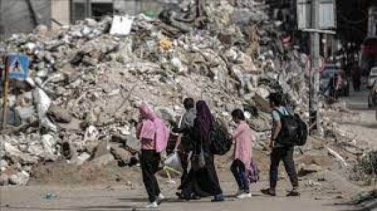 Displaced Palestinians struggle to survive