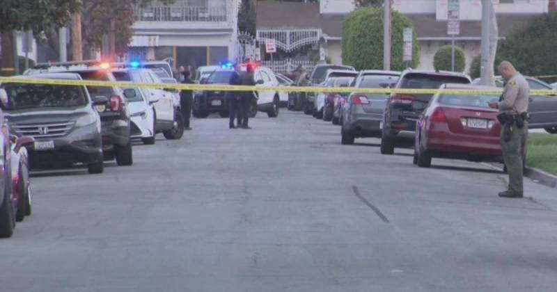 2 killed, 5 wounded in shooting near Los Angeles