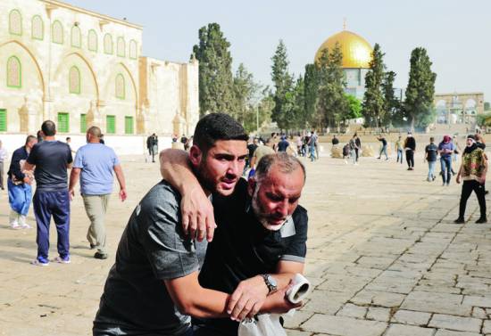 25 Kuwait NGOs call for defending Al-Aqsa Mosque