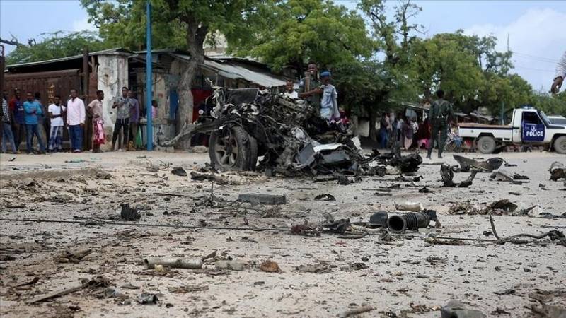 Bomb blast in restaurant in Somalia kills at least 5